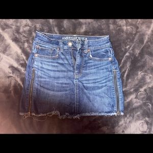 American eagle jean zipper skirt